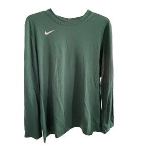 Nike women’s Athletic LS Tops size large